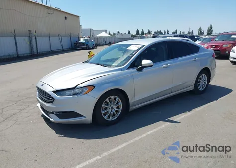 2017 Ford Fusion S из США, поврежденный, VIN 3FA6P0G78HR373717